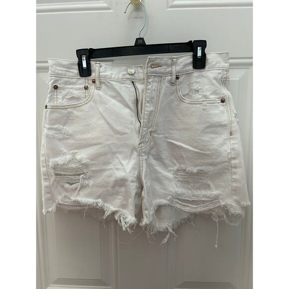 Women's American Eagle white distressed short shorts size 10 - Picture 1 of 4